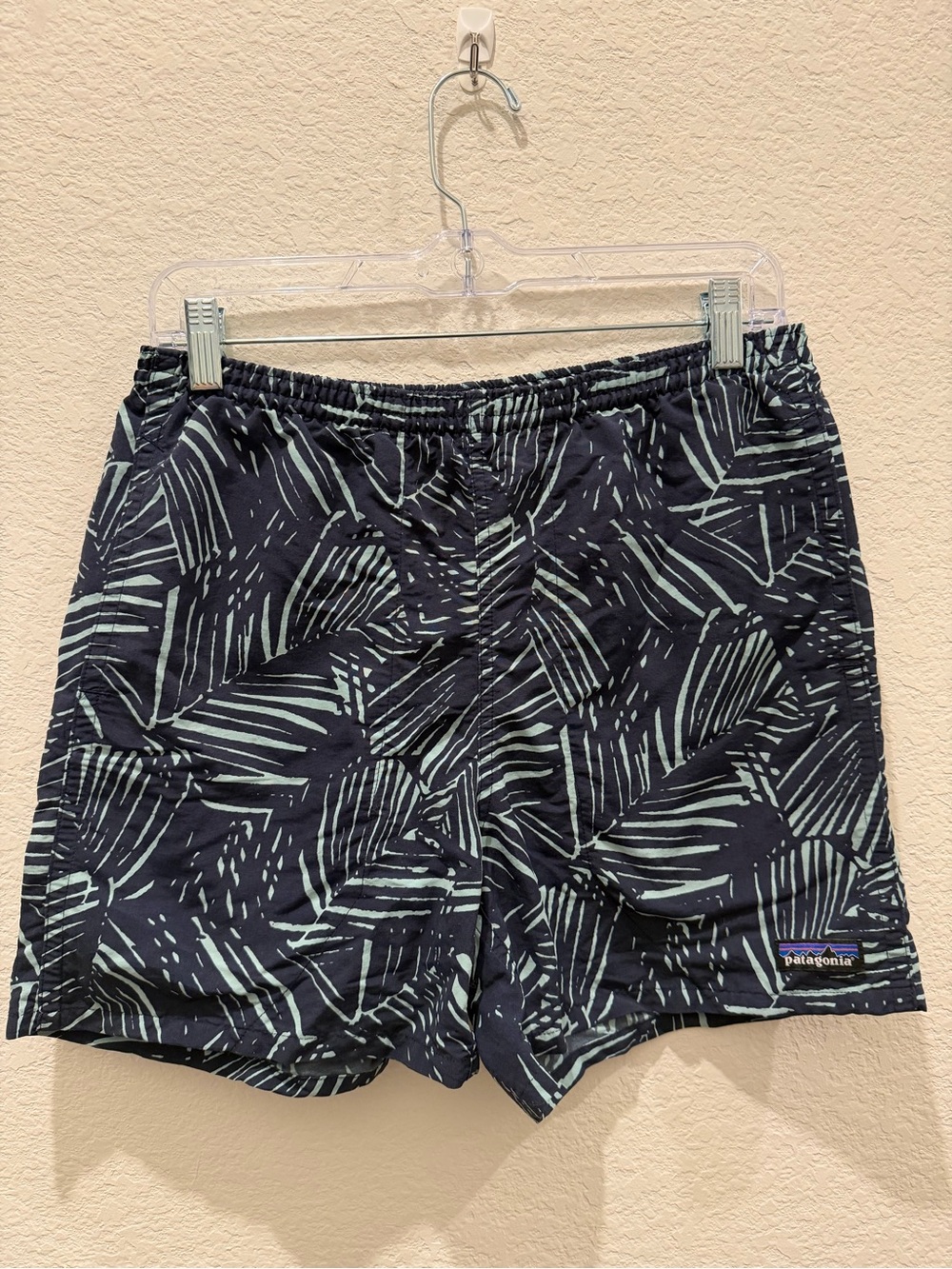 Patagonia Baggies Shorts Womens XS Navy Blue Green Palm Leaf Print Mesh Lined